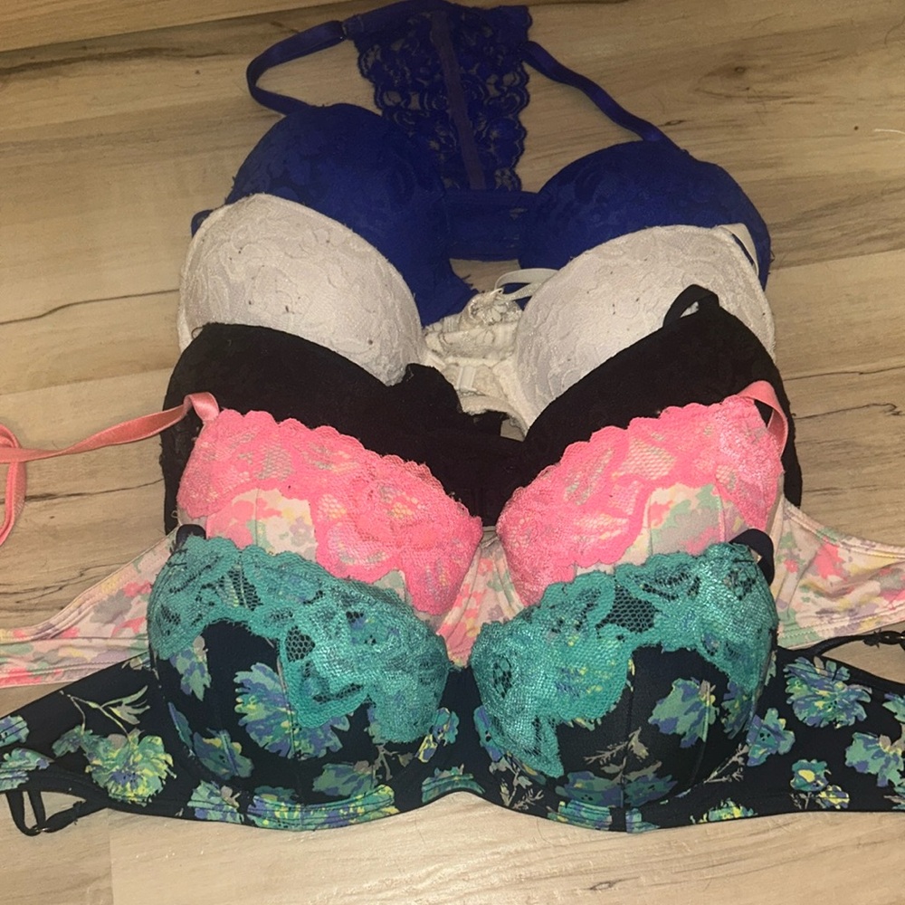 34 B bras